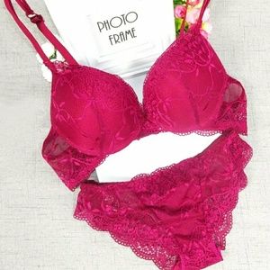🆕Sexy Laced Pushup Bra and Panty Set